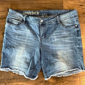 Lovesick Size 20 Jean shorts